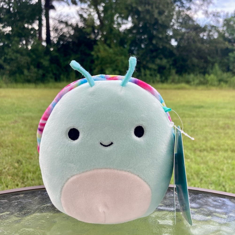SQUISHMALLOW Michiel the Snail 4.5” NWT